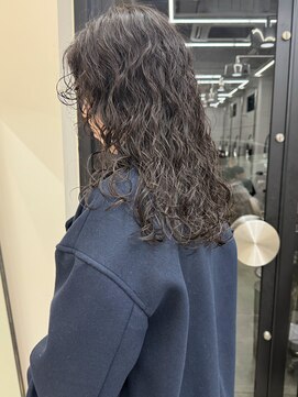 チーカ(chica) ふわふわロングパーマ