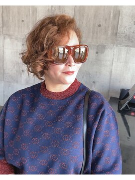 プラスイズム(PLUSISM) 【エレガントボブ】