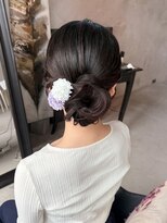 マイス(Mais)&nbsp;シニヨンスタイル♪