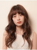 骨格ナチュラルに似合う無造作ウェーブロング