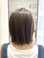 アンベリールフルー(EMBELLIR fleur)&nbsp;切りっぱなしボブ　タイトボブ　垢ぬけボブ　30代40代
