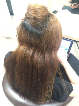 ノーブロー 酸性縮毛矯正専門技師(No.Blow) 名古屋［栄・久屋大通］No.Blow 酸性縮毛矯正専門技師ノーブロー