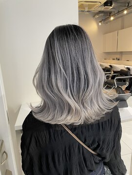 アライブ ハラジュク(ALIVE harajuku) 中韓mixバレイヤージュ