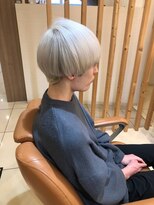 美粧 ほそや お花茶屋本店&nbsp;メンズショート、ブリーチ