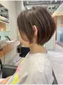 抜け感のある大人可愛いショートボブ◎蔵前