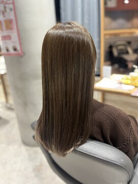 リーオオサカ(Lee Osaka) アッシュカラー×イルミナカラー×東芽生