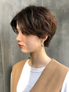 ローリー(Rowlly) ＃前髪＃長め＃ふんわりパーマ＃ショートヘア