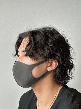 アドール(ADOR) グク風パーマ