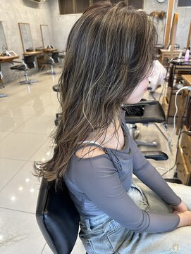 イロウ 山口どうもん店(IROW) ハイライト レイヤーカット ブリーチ　髪質改善　【山口】