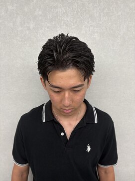 コードバイケンジ 戸塚(CODE by KENJE) バチバチフェザーショート