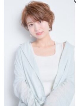 オブハーツ 若葉台店(OF HEARTS) 【髪質改善・白髪染め・白髪ぼかし・グレイカラー・グレイ】