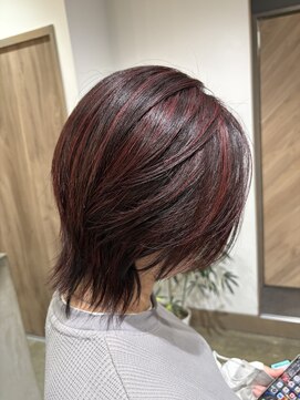 ケーオーエスビューティー(K O S beauty) ウルフカット