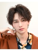 柔らかさと色気を両立 ナチュラル質感のニュアンスパーマ