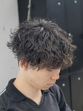 オーバル ジングウマエ(OVARL jingumae) シャドウパーマサーフカールフェザーパーマ