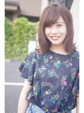 ソラ(sora) ナチュラルロブは定番モテ髪&ナチュラルアッシュカラー