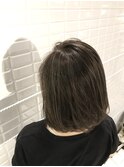 ショートボブ