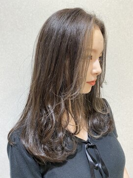 ルシードスタイルレーヴ(LUCIDO STYLE REVE) クールに決めたい気分に寄り添うかきあげ大人っぽバング