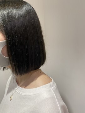 アリーズ シブヤ(ALLYS shibuya) きりっぱなしボブ ダークグレージュ