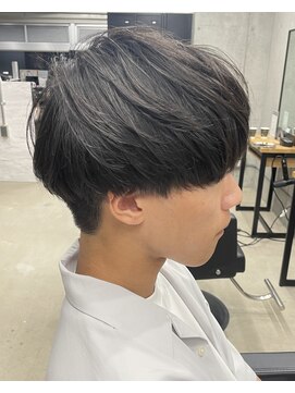 フイ 自由が丘(men's salon Hui) メンズ/アップバング/ツーブロックマッシュ/束感ショート波巻き