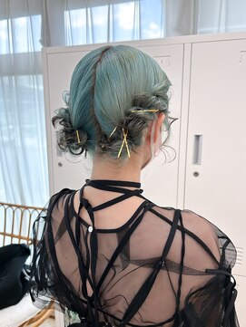 シーラス(cirrus) 【akari担当】もこもこヘアセット20代/30代/40代/50代