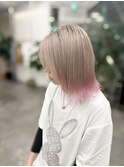 ミディアムボブ エンドカラーピンク