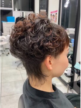 アヴソリューク(Absoluk) ニュアンスウルフ