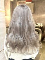 エルバイラビス 大宮(elu by lovis)&nbsp;《ゆい》ミルクティーグレージュ/グレージュ/レイヤーカット