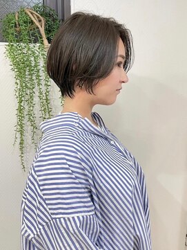 メモリーズ 表参道(Memories) 白髪ぼかし/ひし形/癖毛/大人ショートボブ/60代50代40代