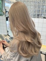 サンクマーケット 渋谷(cinq MARKET)&nbsp;渋谷ミルクティーベージュハイトーンカラーヘーゼルベージュ30代