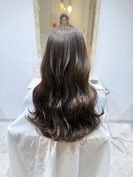 アイノアフィルン 麻布十番(AInoa fiRun) ゆるふわマロンブラウン