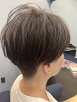 スピカ(Spica)&nbsp;トップふんわり刈り上げショート