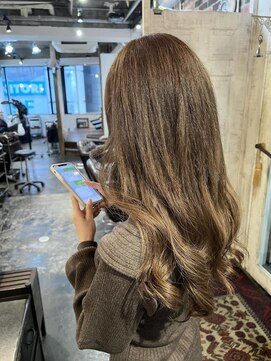 トロニー(TLONY) ミルクティベージュ　エクステごとカラー　/miaki