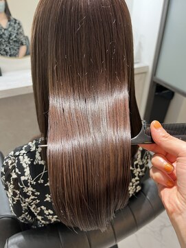 アールサロン アザブジュウバン(Rr SALON Azabu juban) 艶つやナチュラルストレートヘア