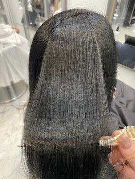 エスカーラ 表参道(THE ESCALA) @aidaman321/美髪/ホワイトグレージュ/大人かわいい/髪質改善/