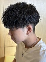 ニアウ 伊勢崎連取店(Niau)&nbsp;メンズマッシュパーマツイストスパイラルパーマ波巻きパーマ