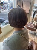 ショートボブ