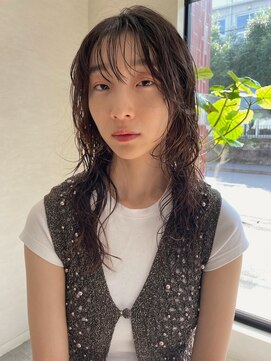 トナリ(tonari) ミディアムレイヤー ウルフ ニュアンスパーマ【鹿児島中央】