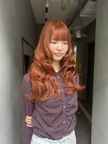 ジーナ(XENA) オレンジヘア　レイヤーカット　渋谷