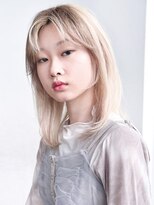 ベチカ(vetica)&nbsp;セクションローライト/ウルフカット/ハイレイヤー