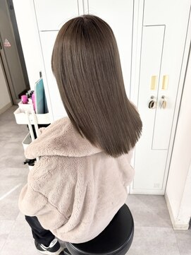 ピヨン 心斎橋(piLLon) 透明感カラー髪質改善