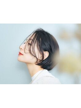 「特許薬剤でメテオカラー」自分史上最高の艶髪で印象を変えてみませんか？ダメージレスで魅せる色味へ。