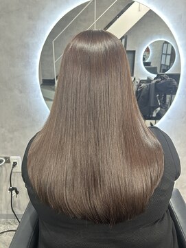 アイ(_i) 明るめオリーブベージュ×髪質改善カラー