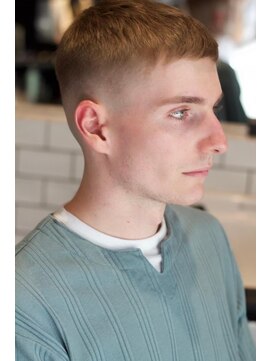 キングスマントーキョー 立川北口店(KINGSMAN TOKYO) アップバング / ツーブロック / スキンフェード 【立川】