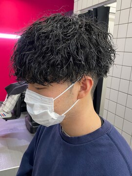 エルマーク 梅田(L-MARK) マッシュヘア/波巻きパーマ/men's/スパイラルパーマ