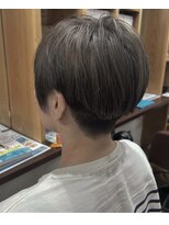 クネア(kunea)&nbsp;刈り上げショートボブ/グレージュ