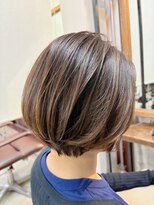 ルーファス 恵比寿 渋谷(Ruufus)&nbsp;40代50代大人ショートボブ/恵比寿渋谷/白髪ぼかしハイライト2604