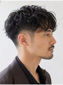 大人メンズ刈り上げパーマスペインカール