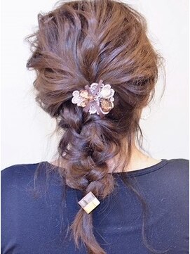 ハグ ニシコヤマ アトリエ(hug nishikoyama atelier) パーティー、デート、結婚式、女子会等のセット、アレンジに☆