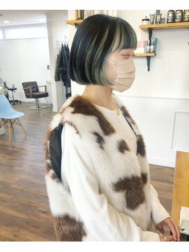 レジスタヘアーワークス (REGISTA hair works) ミニボブ×ワイドインナーカラー