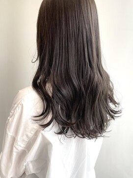 クイントネオリーブ 自由が丘正面口店(quint:neolive) ロング × khaki greige